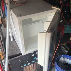 Fridge In Very Good Condition!!!