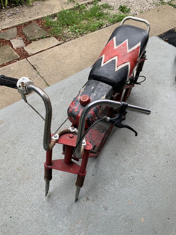 VINTAGE MINI BIKE SOLID FRAME 100 for Sale in Cleveland