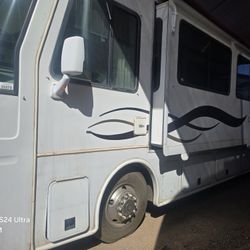 2002 alpha diesel pusher motorhome great cond