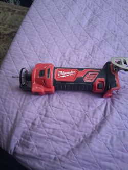Milwaukee Cordless Reciprocating Saw Tool