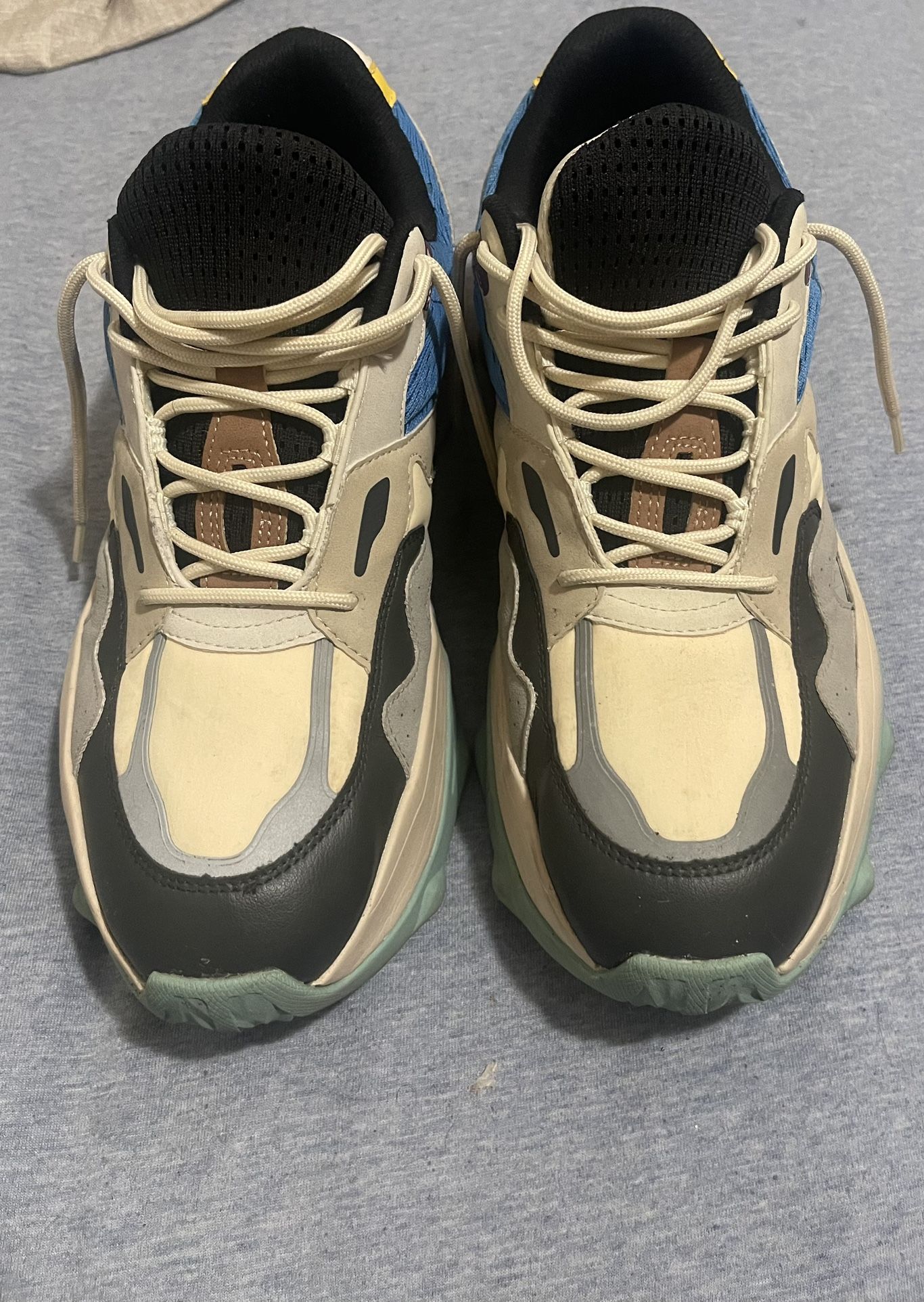 ZARA Sneakers