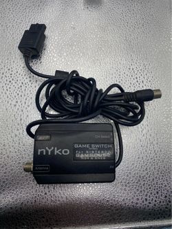 Nyko Game Switch For Nintendo GameCube N64 Snes TV RF Adapter used black good