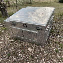 Owens Diamond 2 Dog Box $500