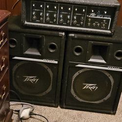 Peavey Amp And Speakers And Guitar 