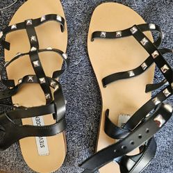 Steve Madden Gladiator Sandals Size 9