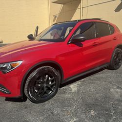 2021 Alfa Romeo Stelvio