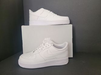 Air force 1s size 10.5