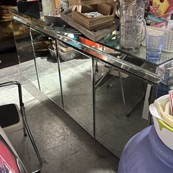 Dresser mirror needs fix