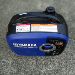 Yamaha EF2000is V2 Suitcase Inverter Generator Vgood Condition Runs Excellent. For Pick Up Fremont Seattle. No Low Ball Offers Please. No Trades 