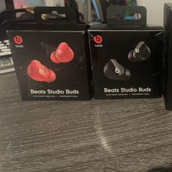 Beats Studio Buds