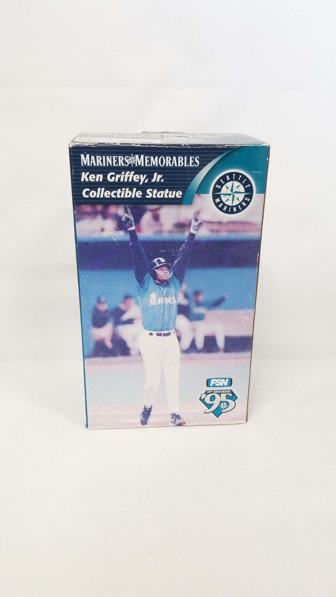 Seattle Mariners Ken Griffey Jr. Collectible Statue (758312-13)