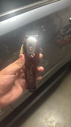 haircut / magic clipper