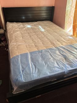 Full bed frame and mattress