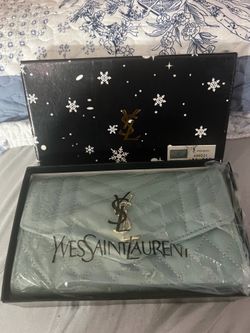 CROSSBODY