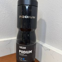 NEW Camelbak PODIUM Stainless Steel 22oz. Bike Bottle Double-Wall Black