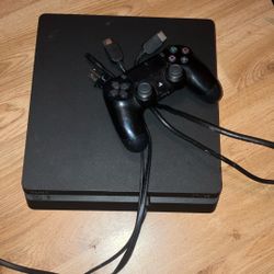 PS4 Slim