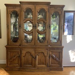 Thomasville China cabinet
