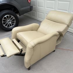 Ethan Allen “ Aiden “ Power Recliner and Footrest
