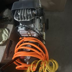 Like new air compressor