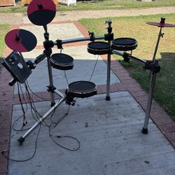 Drum Set 
