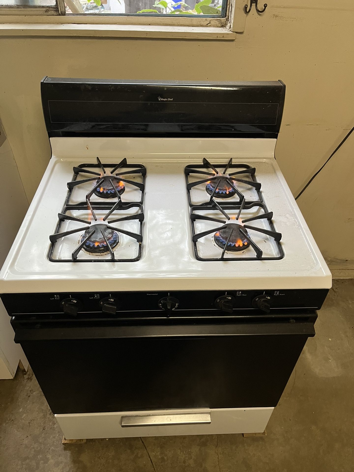 Gas Stove /estufa