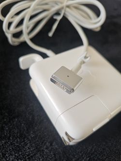 Apple Power Adaptor for MacBook 45W