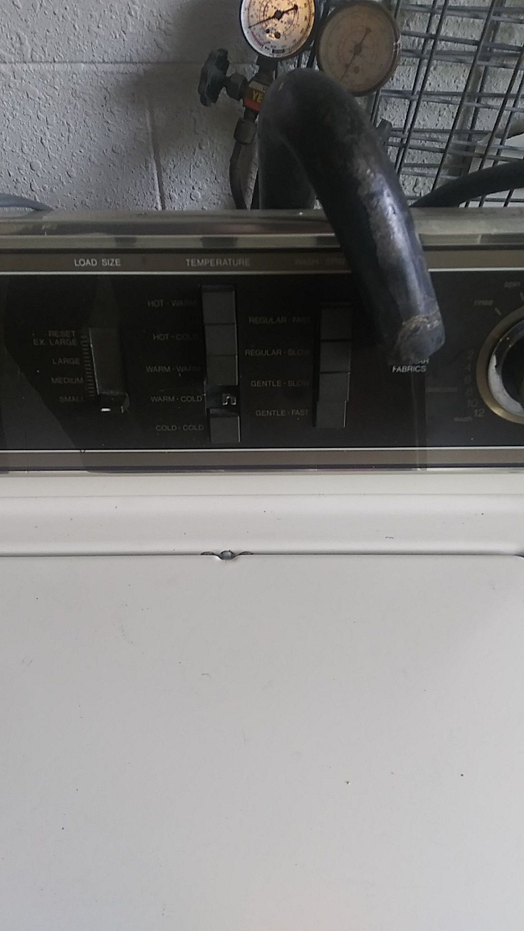 Maytag 2 speed large capacity washer machine for Sale in Sanford, FL