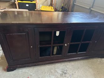 Tv stand