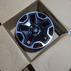 5 Like-New OEM 2014 Rubicon JK Rims / Wheels