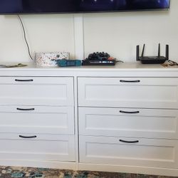 Ikea Dresser/Drawer