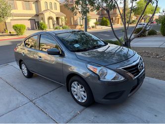 2017 Nissan versa sv