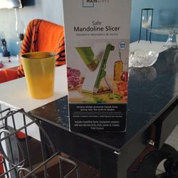 Safe Mandoline Slicer