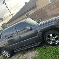 2003 Chevrolet Avalanche