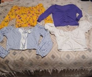 Women Tops Size  small All 4  For $15 