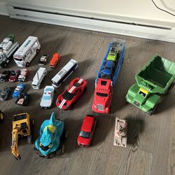 Super lot of baby cars 