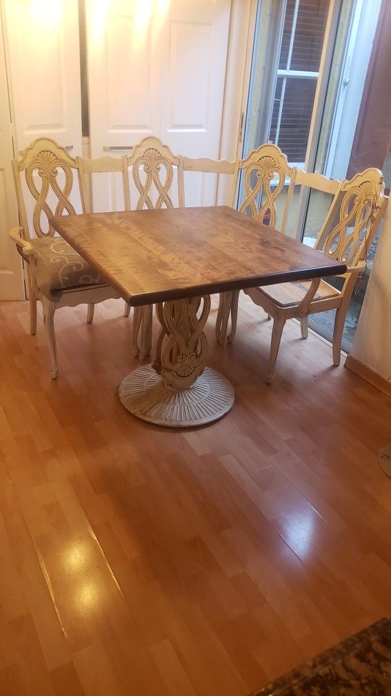 breakfast nook Table, Diner Table. Court Table