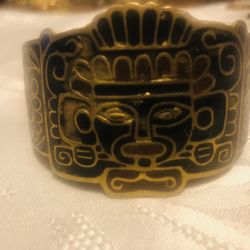 Vintage  Cuff Braclet  Brass  Designed  3 inches  Adjustable 