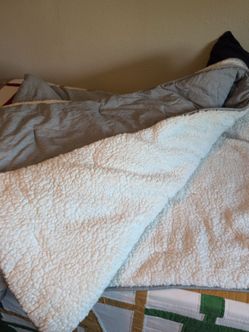 Ugg queen size comforter