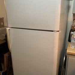 Frigidaire White Fridge 