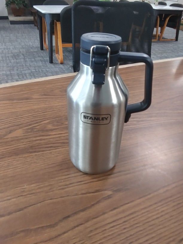 Retired Stanley Growler