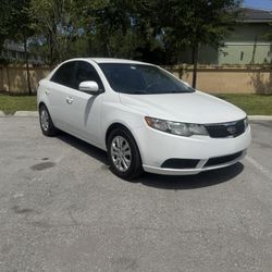 Kia Forte LX Low Miles 