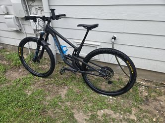 Santa Cruz Hightower