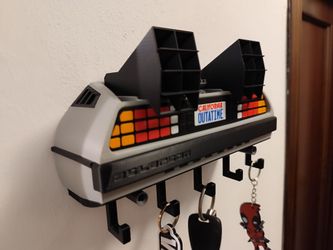 Delorian keychain holder/ Back to the future