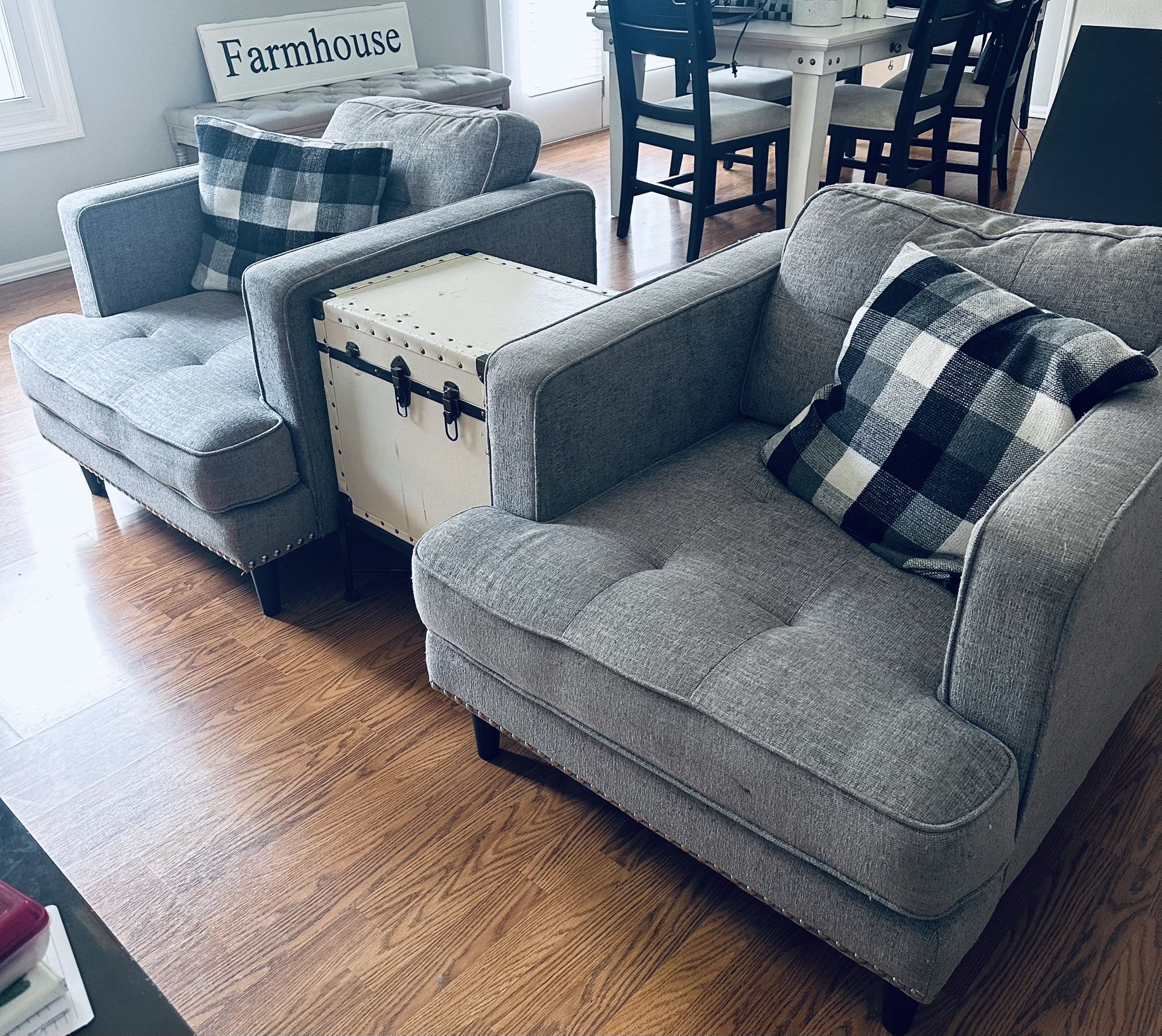 Living Room Chairs