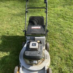 John Deere AWD Self Propelled Mower