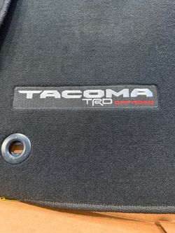 Toyota Tacoma carpet mats