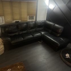 NICE LEATHER COUCH WITH CHAISE