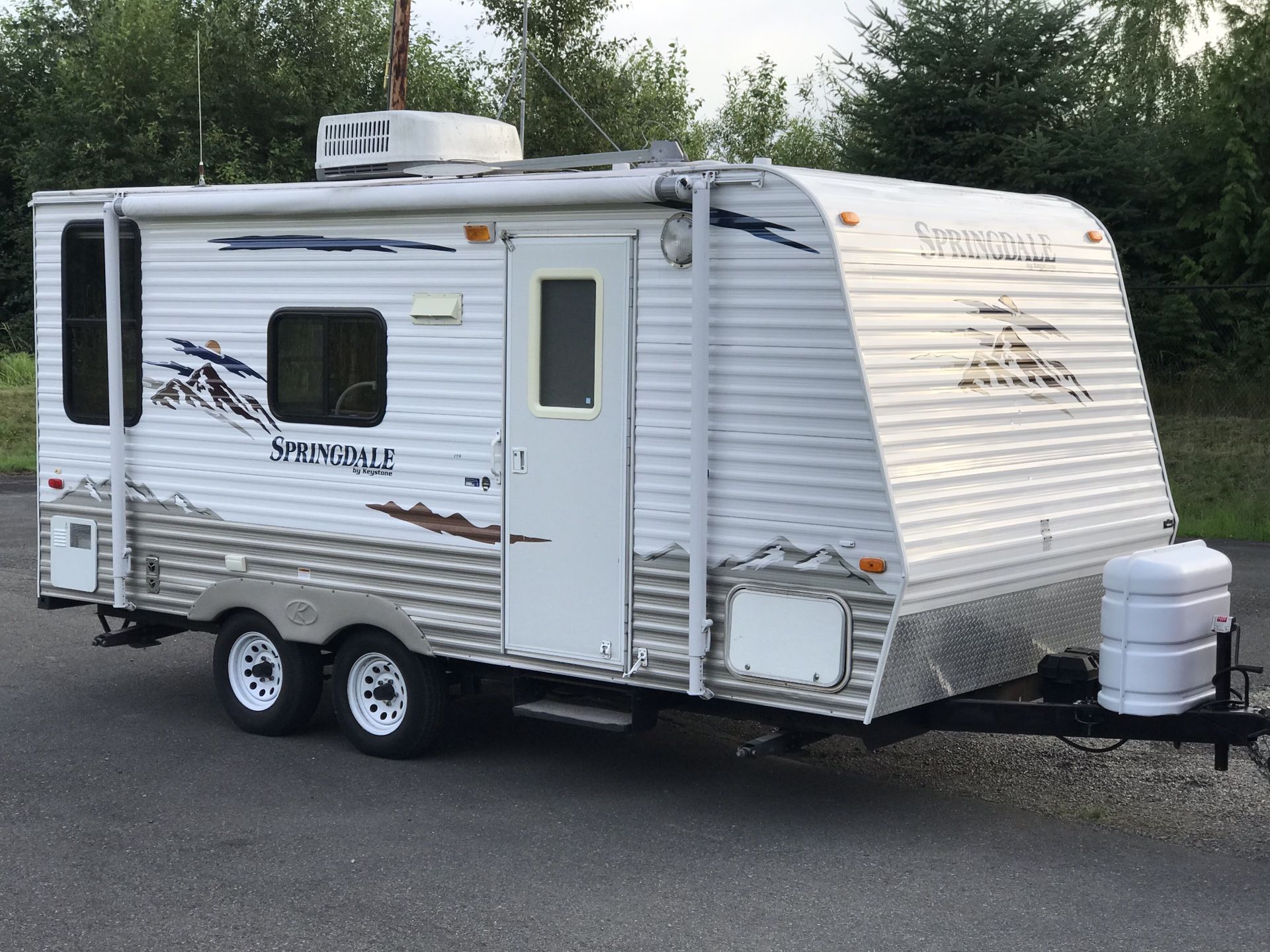 2008 Keystone Springdale 17ft Travel Trailer