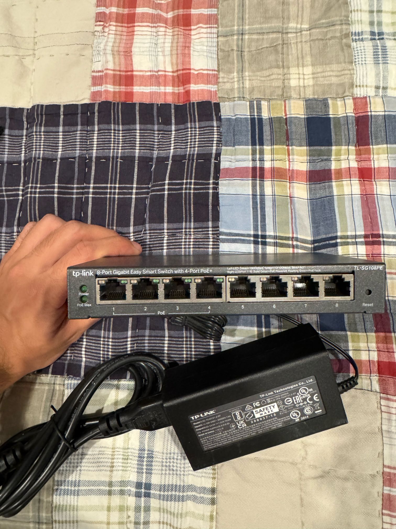 tp-link 8-Port Gigabit Ethernet Switch
