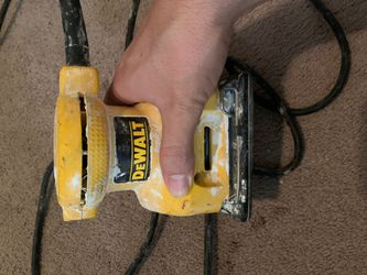 Dewalt palm sander